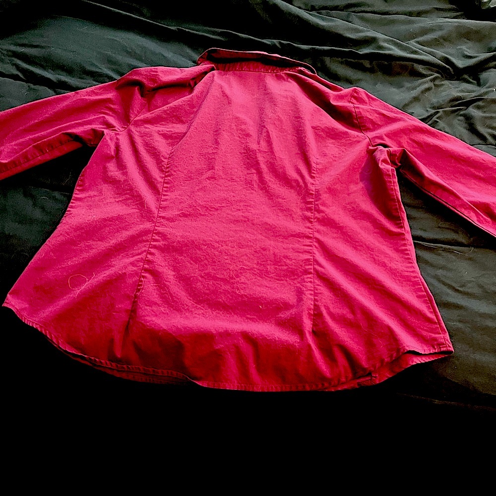 women’s blouse